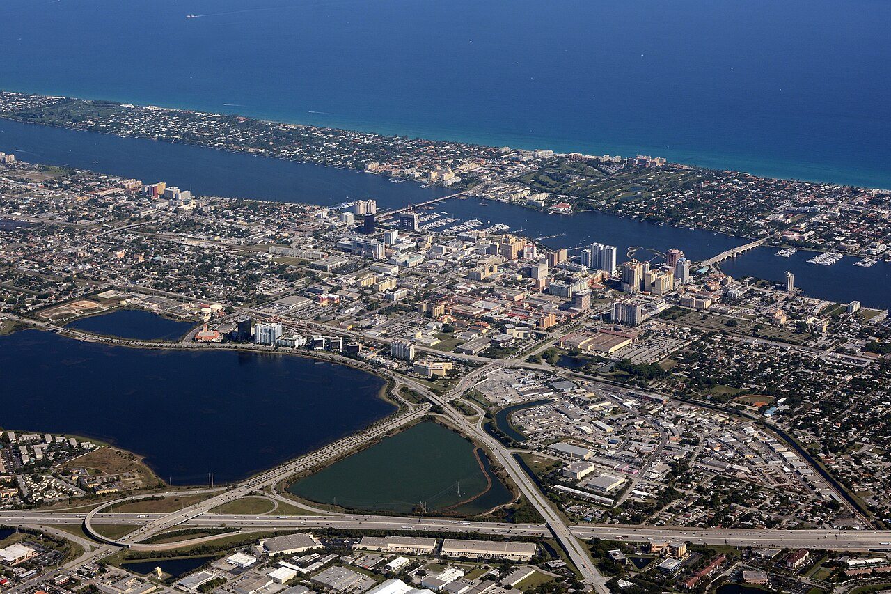Aerial view of Palm Beach County, FL showcasing coastal communities and residential properties served by Jason's Arborcare tree trimming, tree removal, and palm care services.